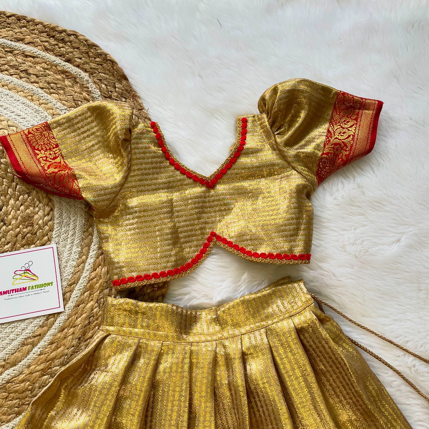 Red and Gold Semi Kanchipattu Paavadai Sattai