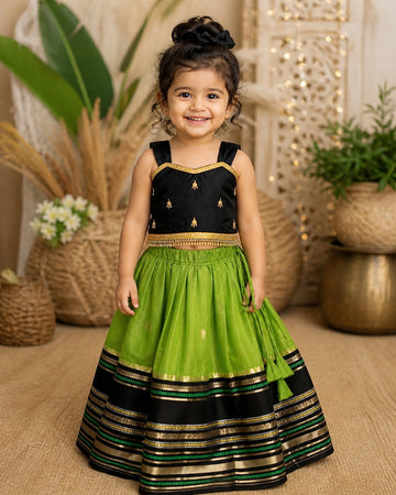 Premium Banarasi Silk Paavadai Sattai – Apple Green & Black Combo