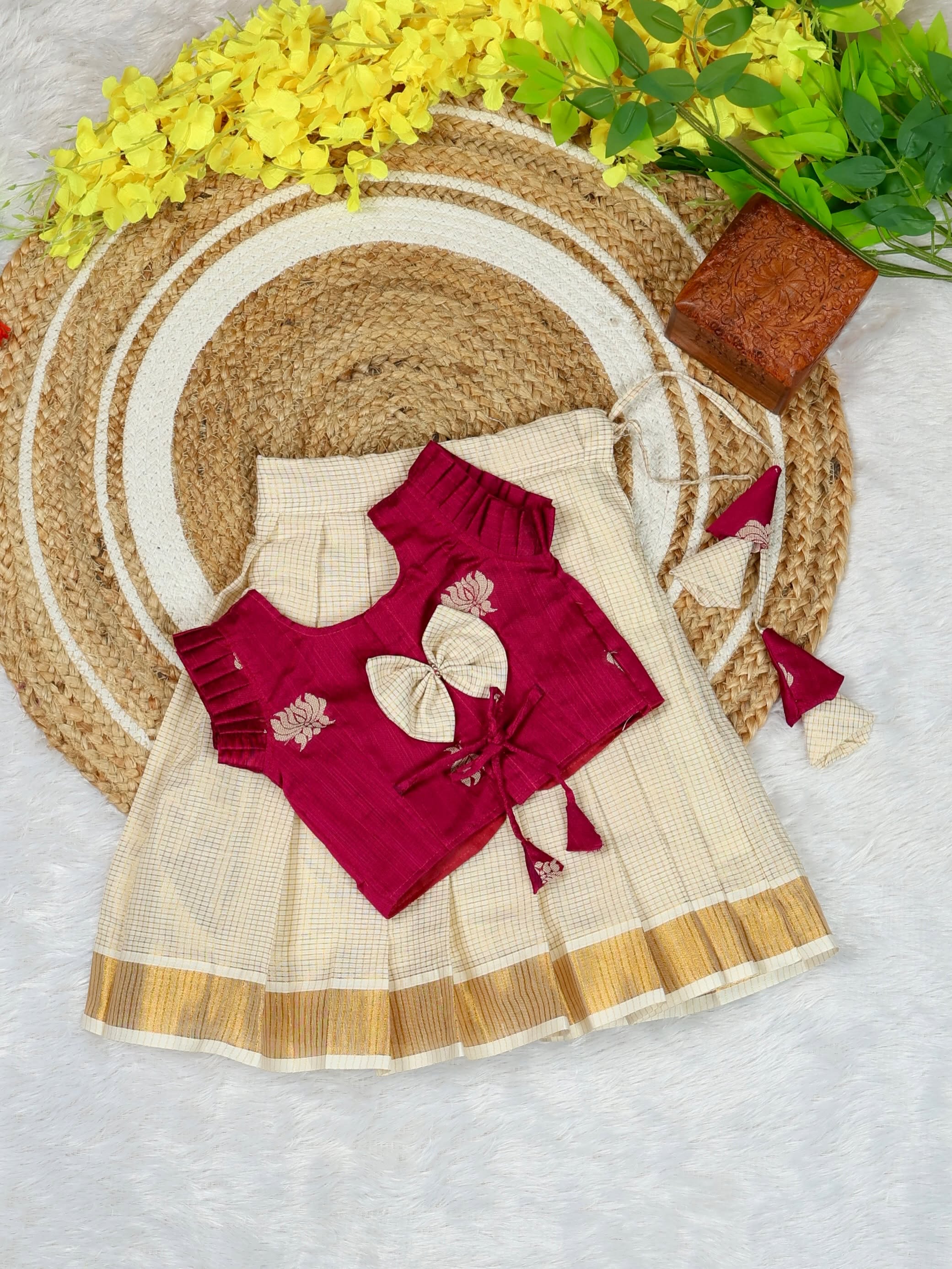 Premium Kasavu Small Checked Tissue Silk & Pink Lotus Weaving Raw Silk Top - DARSHANA - TINY THUMBI