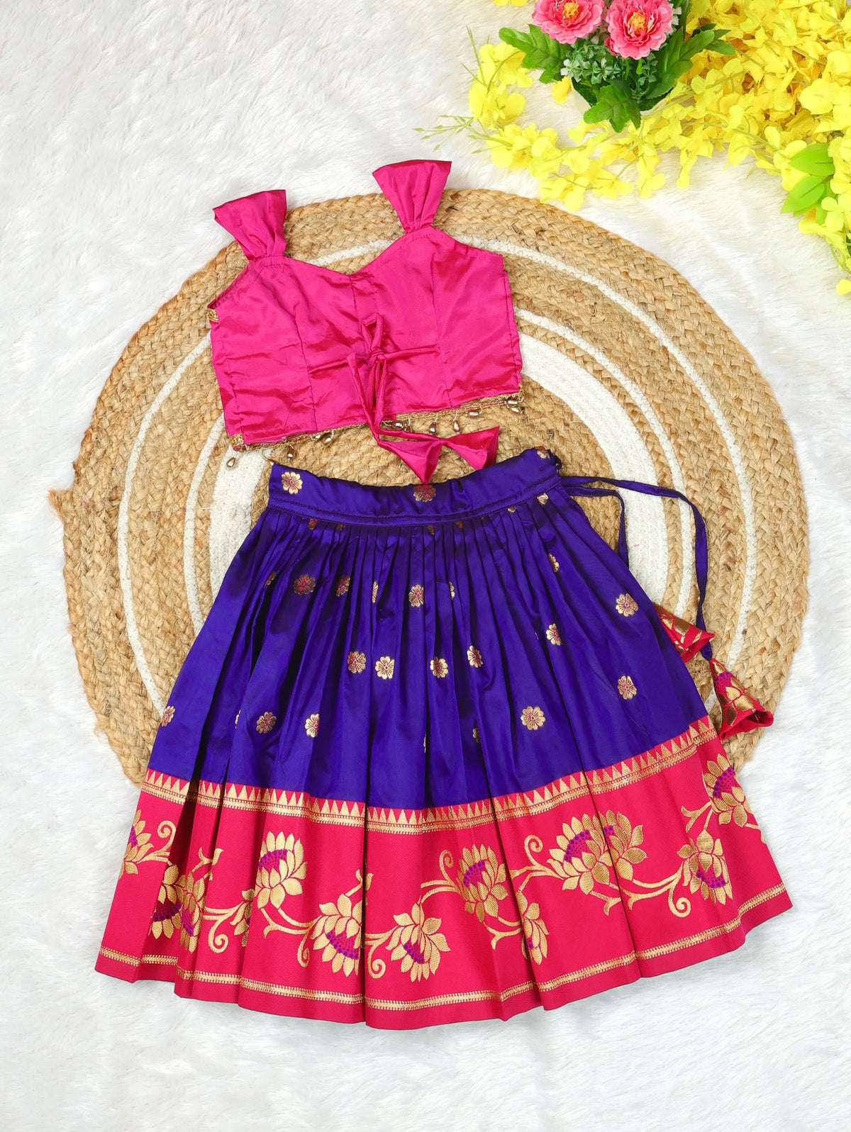 MIRUNA – Blue and Pink Combo Paithani Silk Paavadai Sattai