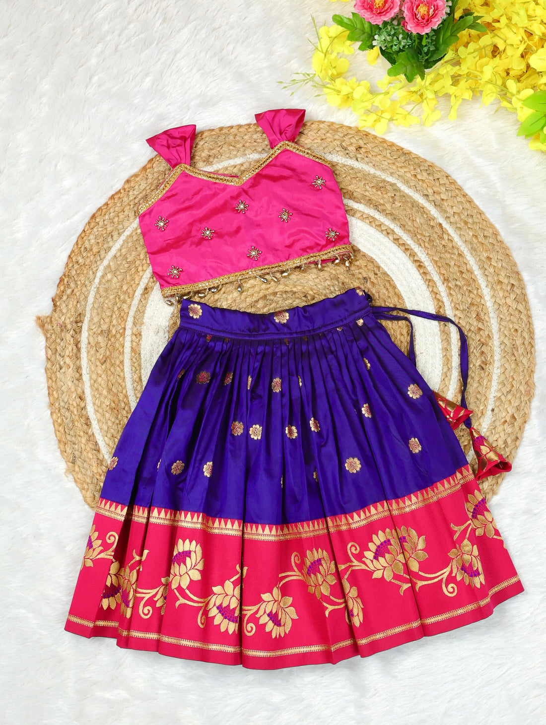 MIRUNA – Blue and Pink Combo Paithani Silk Paavadai Sattai