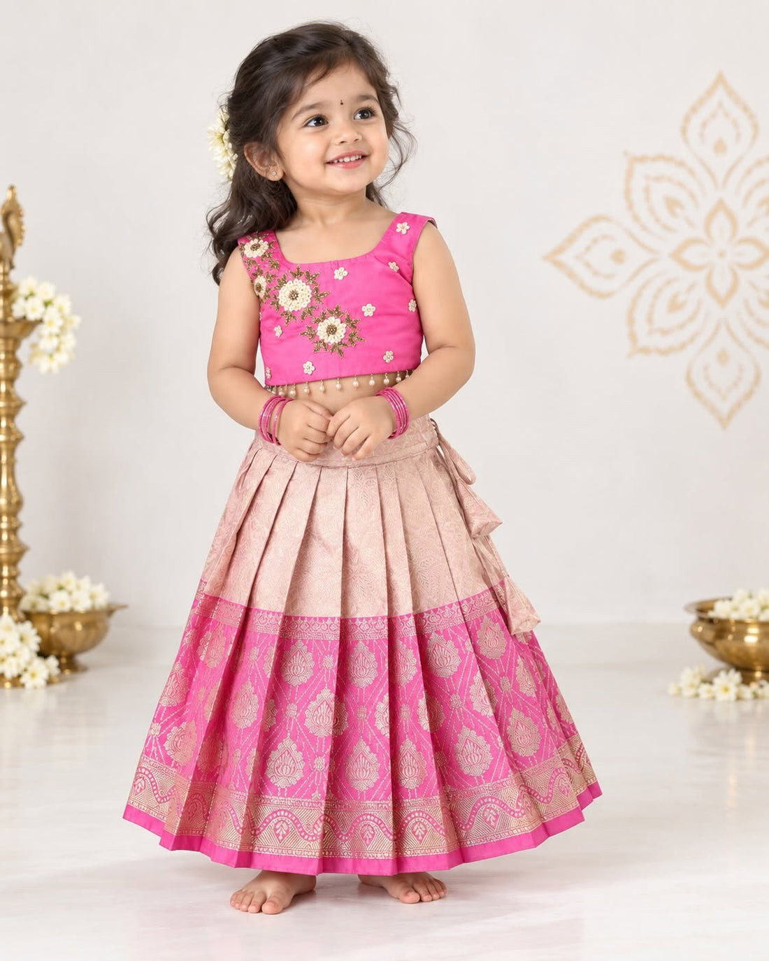 VAMIKA - Beautiful pink crop top & blush-pink Banarasi skirt