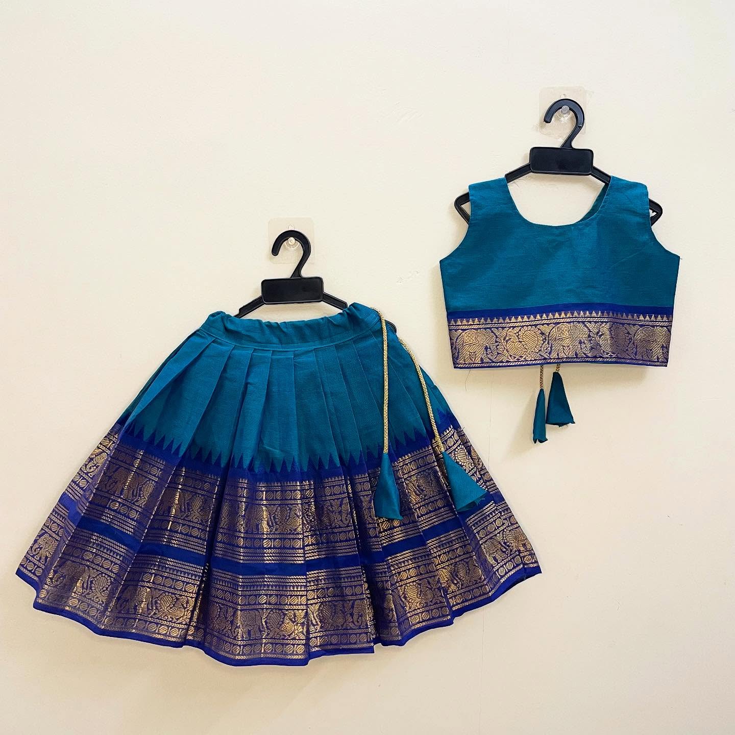 Light Blue and Navy Blue Authentic Kanchi cotton Paavadai Sattai with traditional zari border