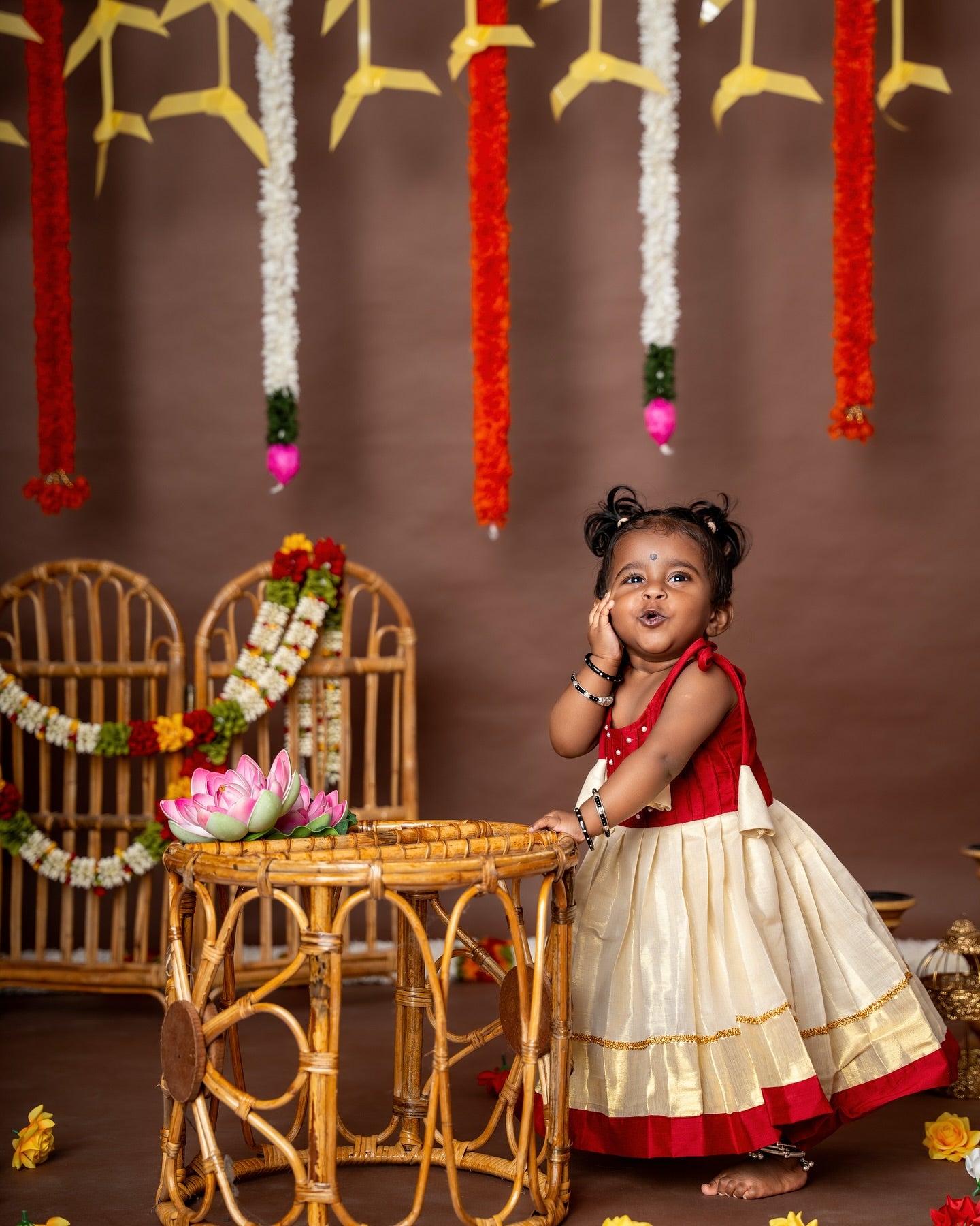 Red and Traditional Kasavu tie-up Frock – Minmini Onam Collections
