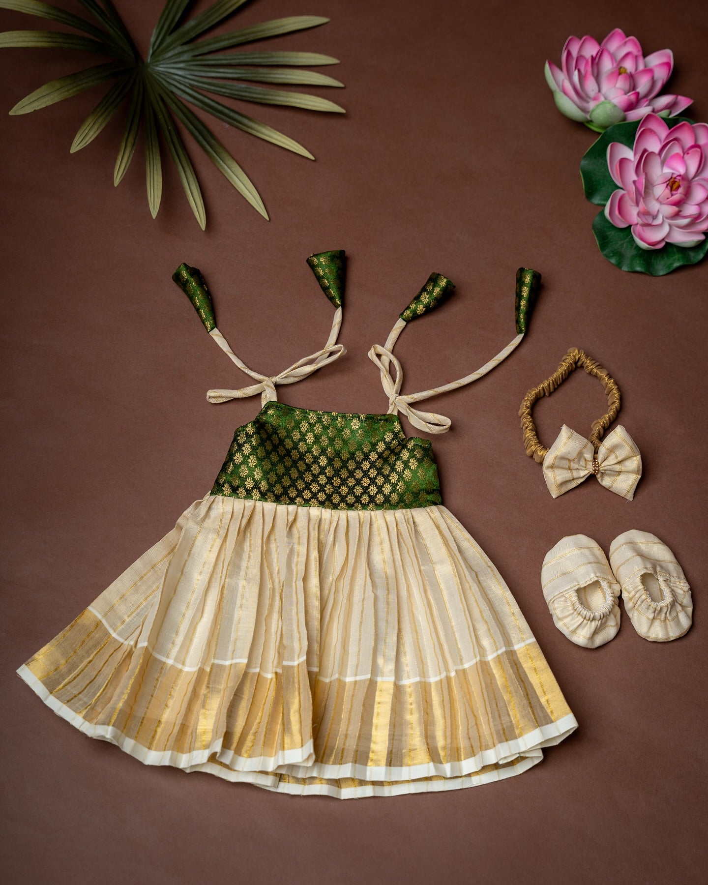 Traditional Noolukettu Kerala Frock Combo Set- Mehandi Green