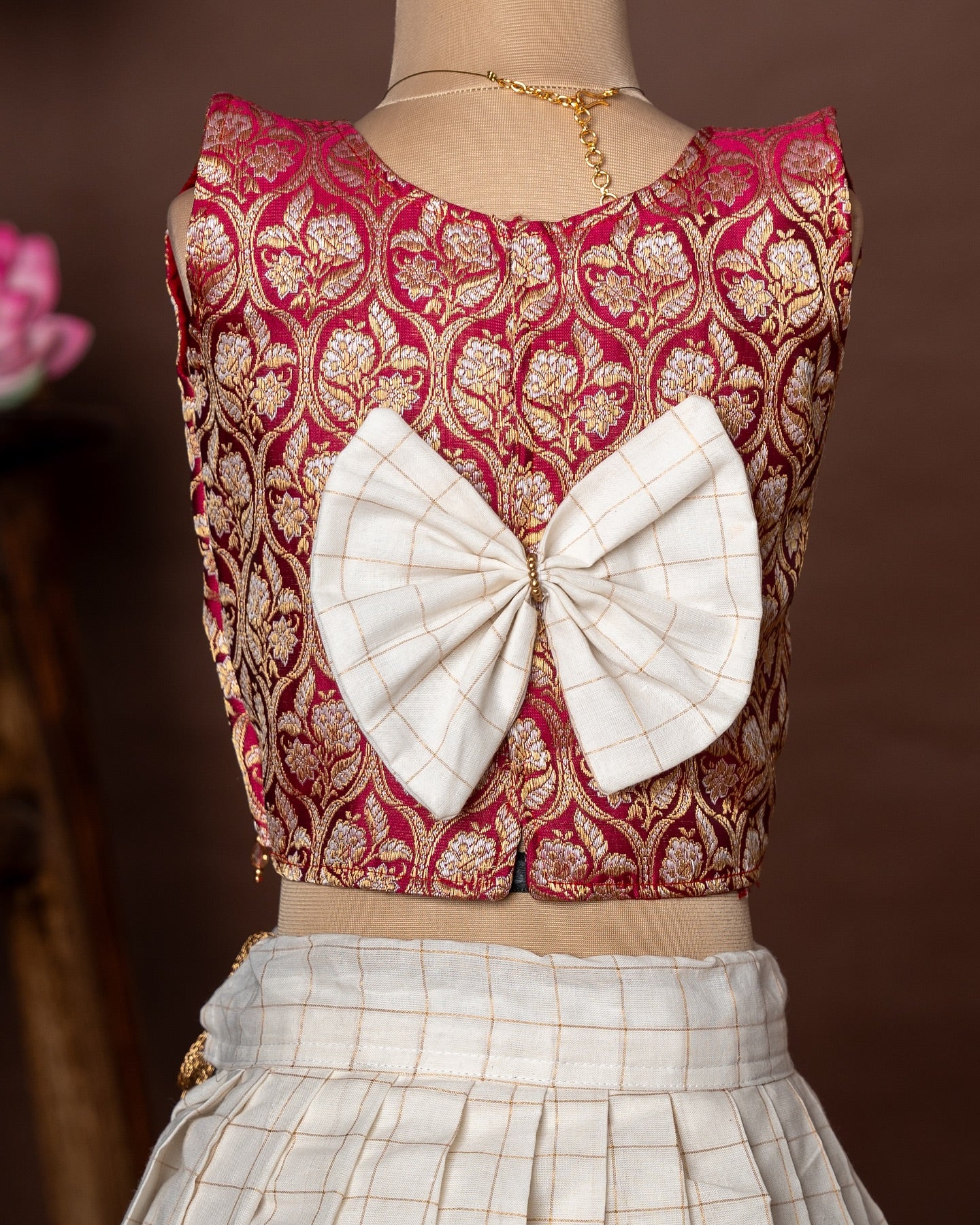 Royal Maroon Banarasi Scallop Design Top and Traditional Kerala Cotton Checked Design Skirt – Minmini Onam Collections