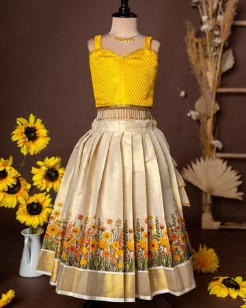 Yellow Brocade Silk Top and Traditional Floral Motifs Kasavu Skirt – Minmini Onam Collections