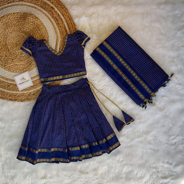 Handloom Silk Cotton Zari Checked Paavadai and Sattai – Blue | Matching mom saree