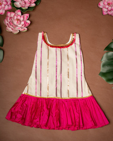 Pink and White Stripes A-Line Kasavu Frock – Minmini Onam Collections