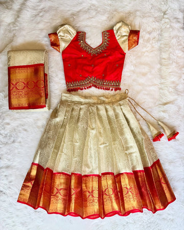 VENNILA – White Premium Semi Kanchipattu Paavadai with Silk Aariwork Sattai & Matching Saree