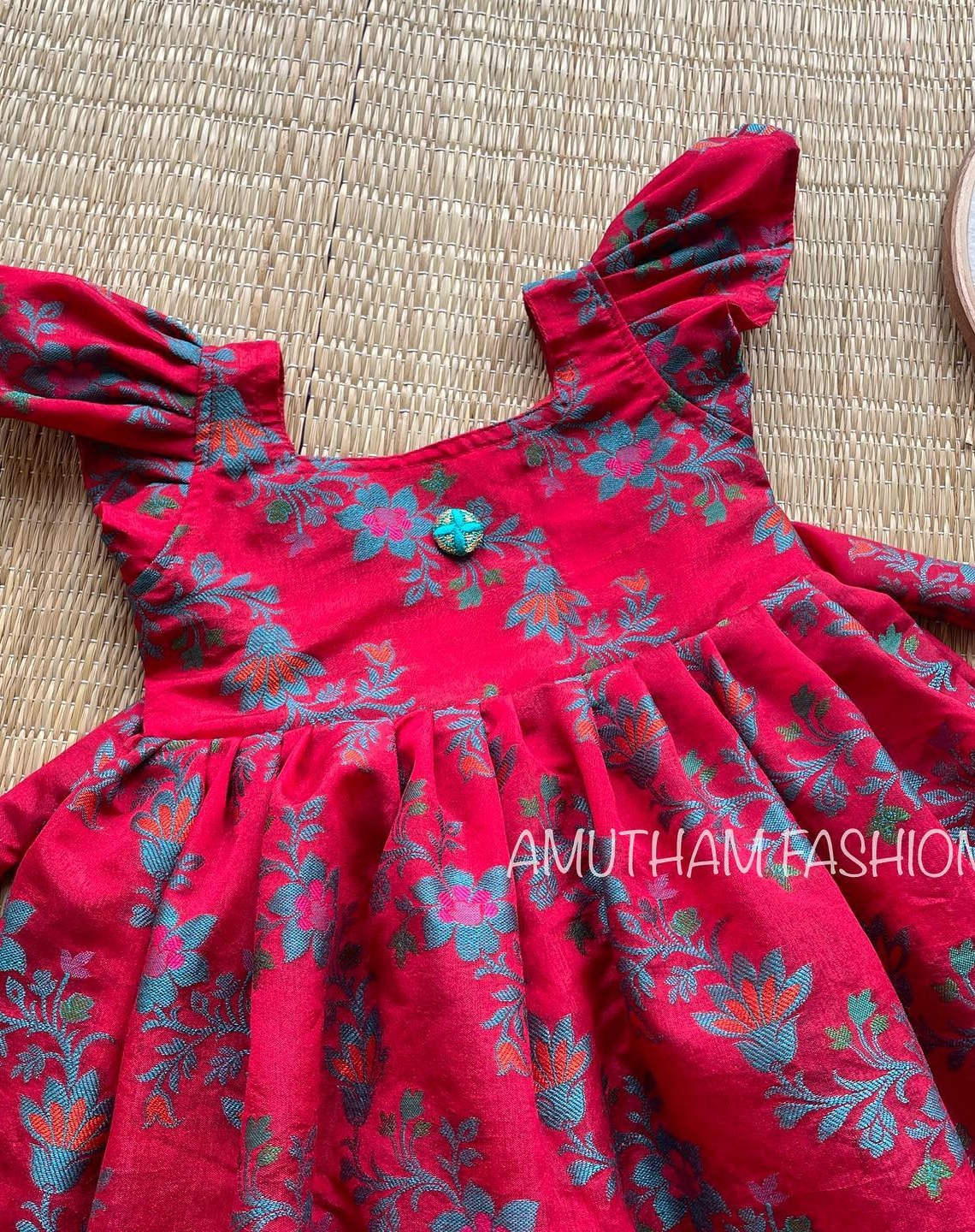 Frock design outlet in red colour