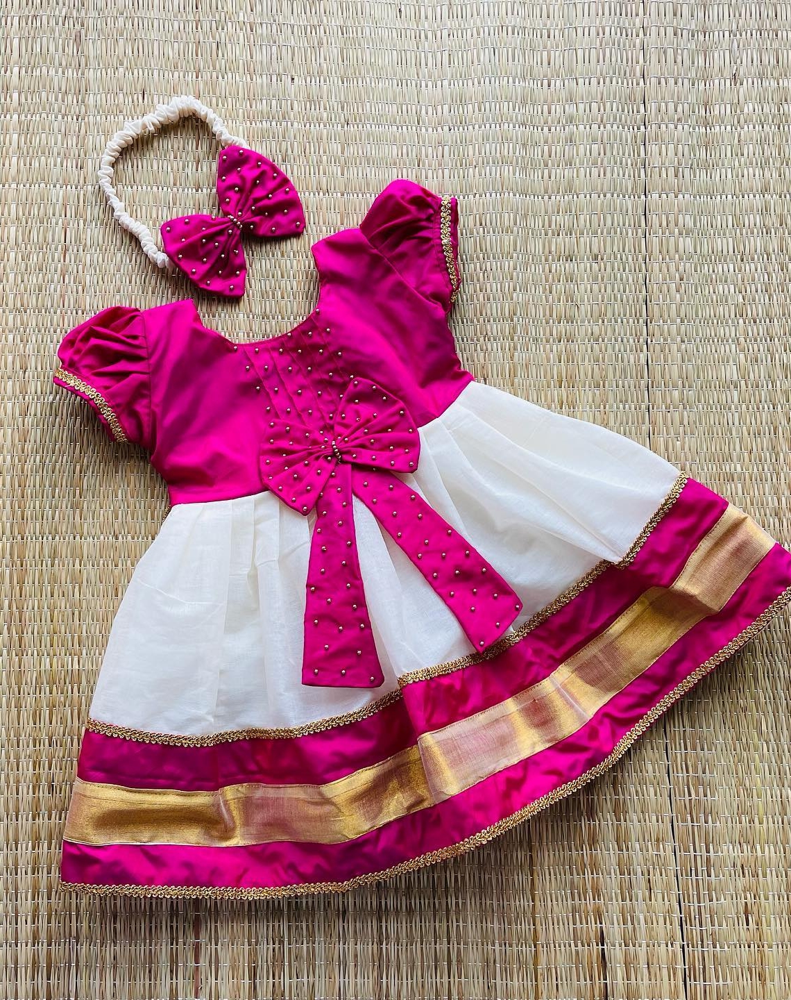 Net Pink With White Designer Fancy Frock at Rs 882 in Bengaluru | ID:  17201156155