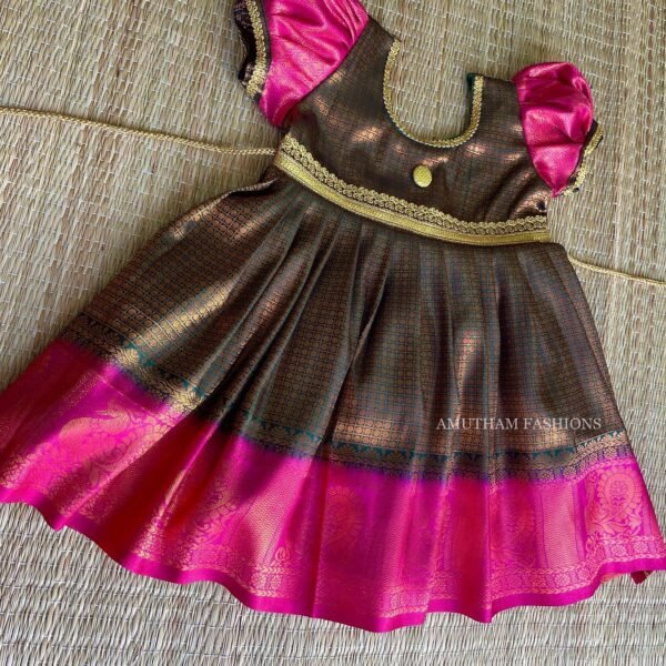 Soft Kubera Pattu Frock – Dark Green & Pink Border (Pre Booking)