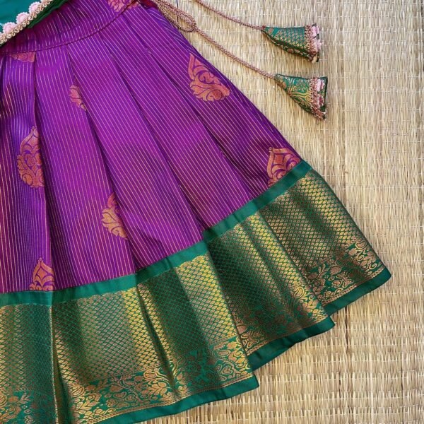 Deep Purple & Dark Green Combo Copper Zari Weaving Vairaoosi Kanchipattu Paavadai & Sattai (Pre Booking)