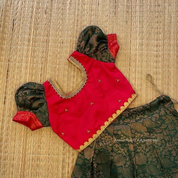 Dark Green & Red Combo Golden Zari Weaving Banarasi Kuberapattu Paavadai & Sattai (Ready to Dispatch)