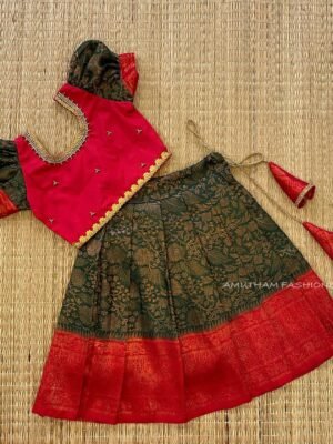 Dark Green & Red Combo Golden Zari Weaving Banarasi Kuberapattu Paavadai & Sattai (Ready to Dispatch)