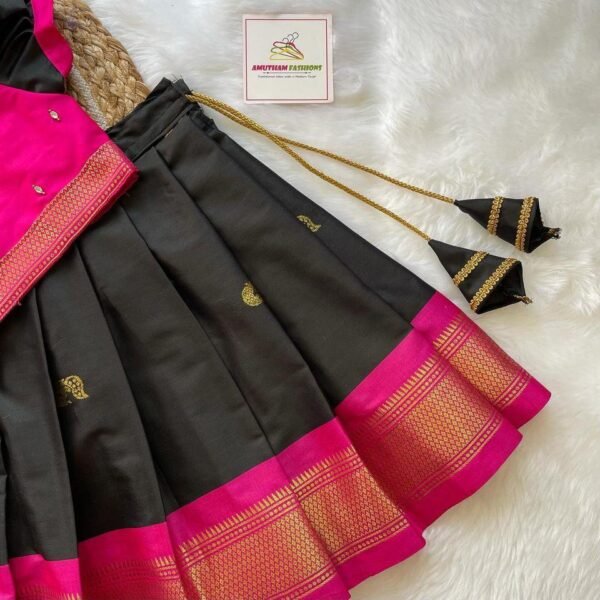 Black & Pink Kadiyal Pattu Paavadai and Sattai (Pre Booking)