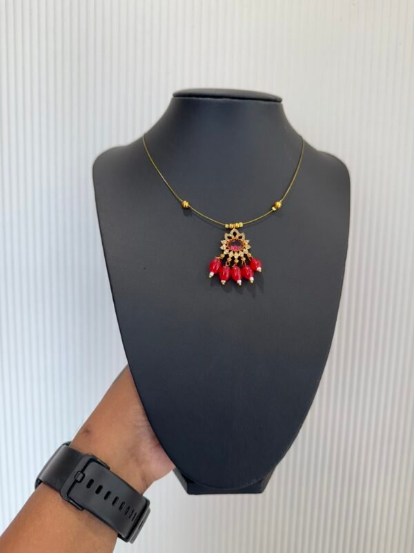 Big Ad Red Pendant invisible necklace - INC008